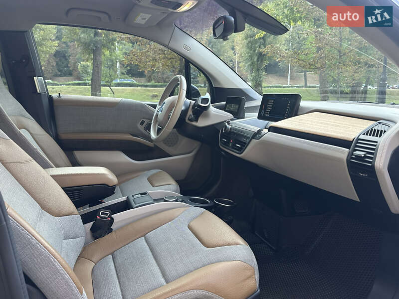 Хетчбек BMW I3 2015 в Києві