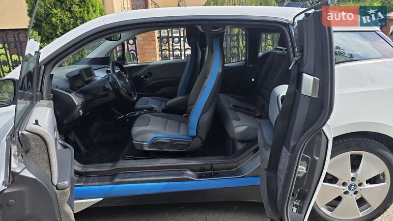 Хэтчбек BMW I3 2015 в Калуше