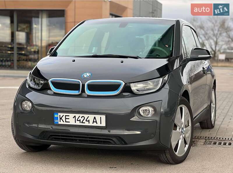 Хетчбек BMW I3 2015 в 