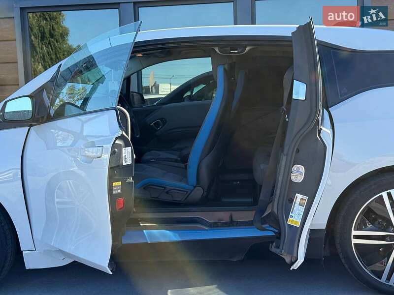 Хетчбек BMW I3 2016 в Рівному