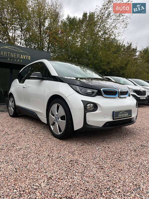 Хэтчбек BMW I3 2016 в 
