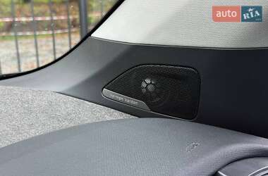 Хэтчбек BMW I3 2017 в 