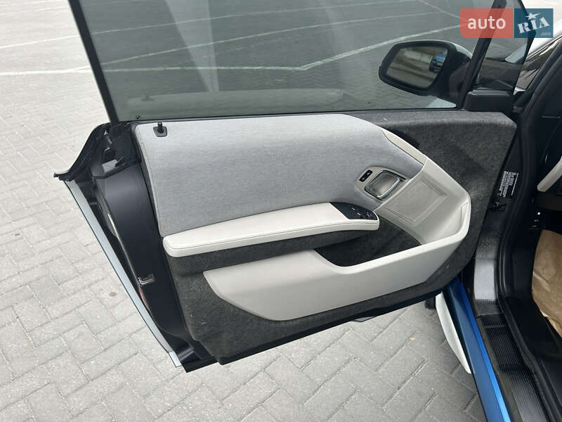 Хэтчбек BMW I3 2014 в Днепре