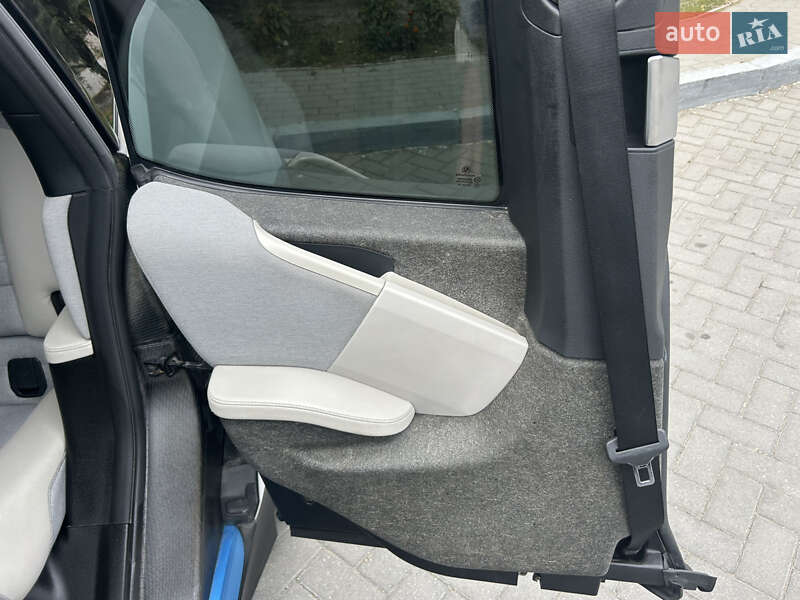 Хэтчбек BMW I3 2014 в Днепре