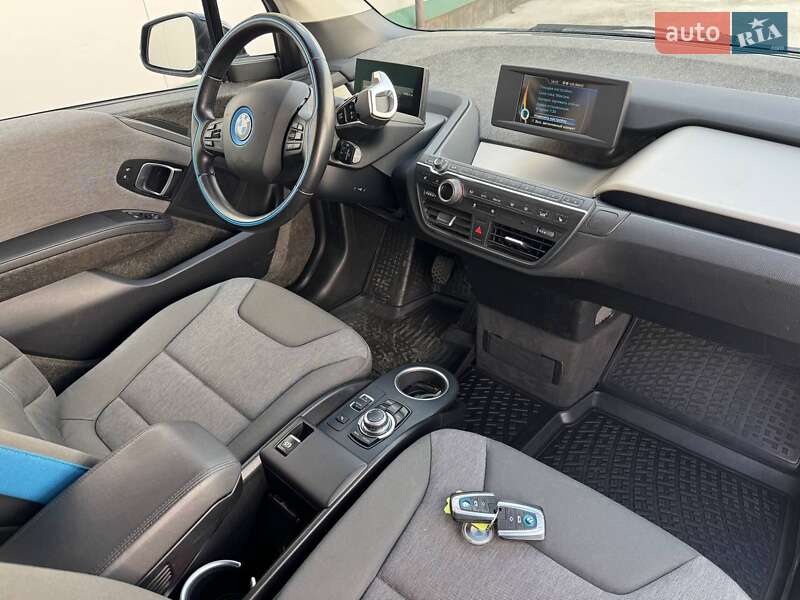 Хэтчбек BMW I3 2015 в Виннице