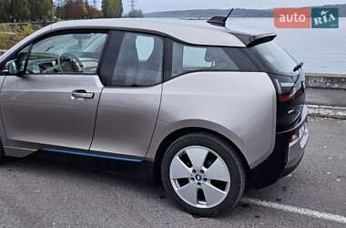 Хетчбек BMW I3 2015 в 