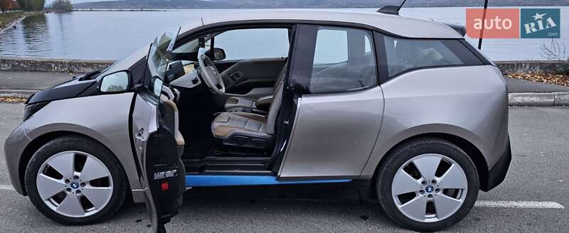 Хэтчбек BMW I3 2015 в Бурштыне