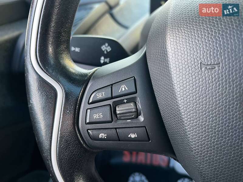 Хэтчбек BMW I3 2017 в Хмельницком