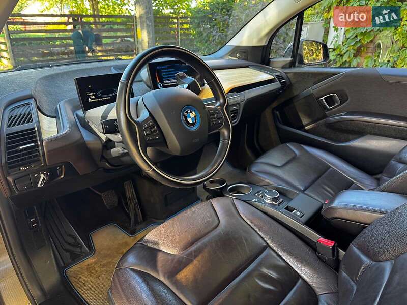 Хэтчбек BMW I3 2016 в Киеве