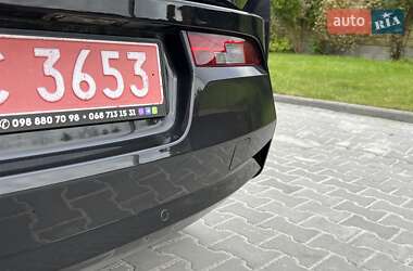 Хэтчбек BMW I3 2015 в 