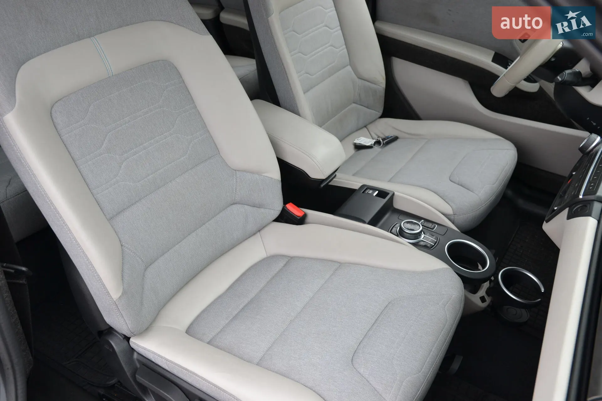 2017 BMW i3 - мініатюра 24
