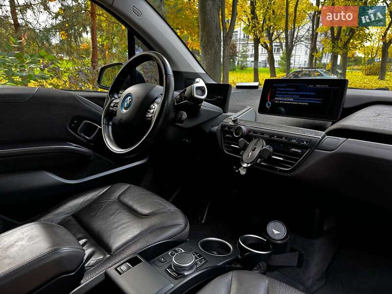 Хэтчбек BMW I3 2016 в Киеве