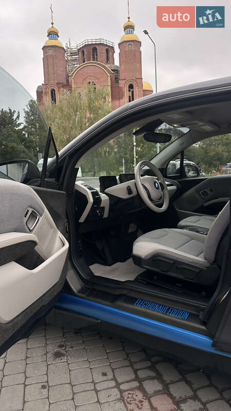 Хэтчбек BMW I3 2014 в Ивано-Франковске