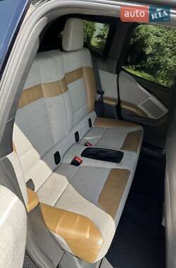 Хэтчбек BMW I3 2015 в 