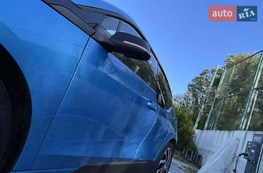 Хэтчбек BMW I3 2017 в 