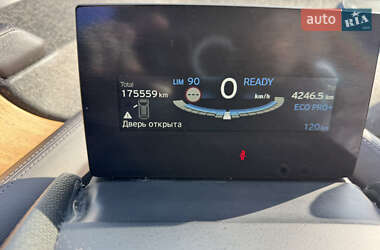 Хэтчбек BMW I3 2015 в 