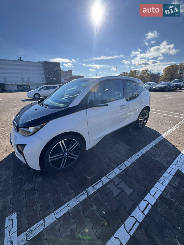 Хэтчбек BMW I3 2016 в Житомире