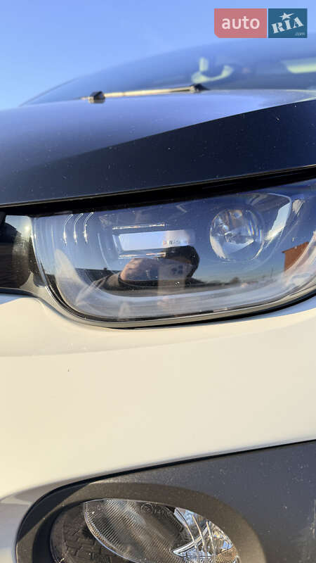 Хэтчбек BMW I3 2015 в Львове