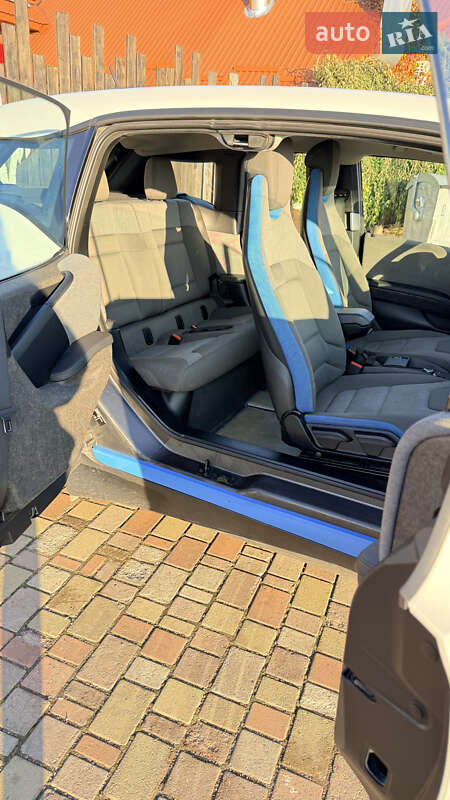 Хэтчбек BMW I3 2015 в Львове