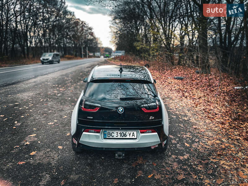 Хэтчбек BMW I3 2016 в Лапаевке