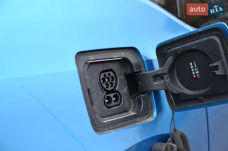 Хэтчбек BMW I3 2017 в Луцке