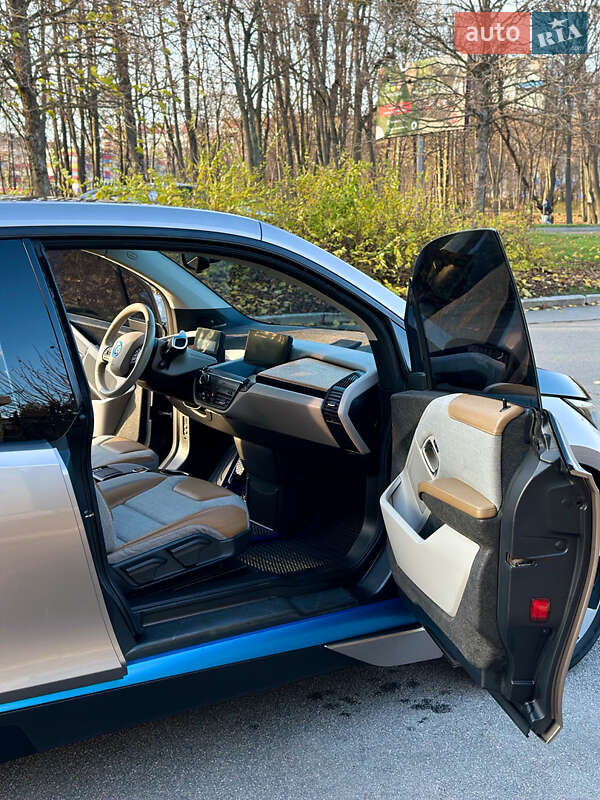 Хэтчбек BMW I3 2014 в Умани