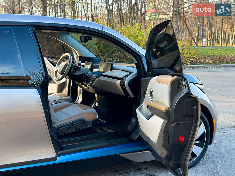 Хэтчбек BMW I3 2014 в Умани