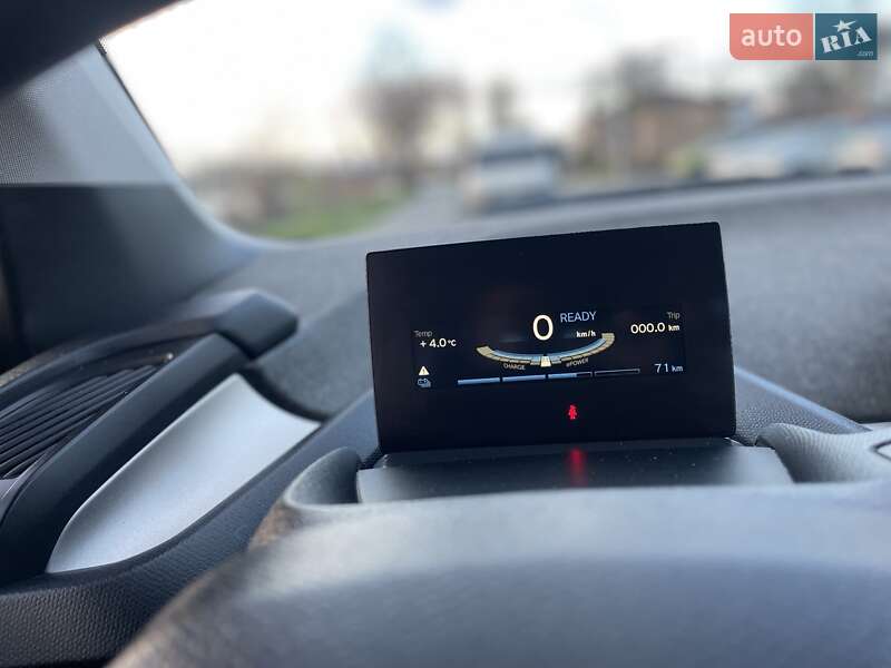 Хэтчбек BMW I3 2015 в Киеве