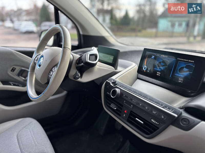 Хэтчбек BMW I3 2016 в Житомире