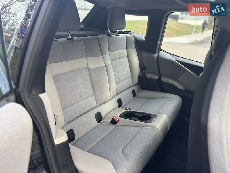 Хэтчбек BMW I3 2016 в Житомире