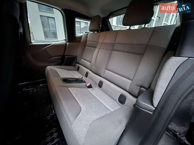Хетчбек BMW I3 2014 в Львові фото 16 Хетчбек BMW I3 2014 в Львові