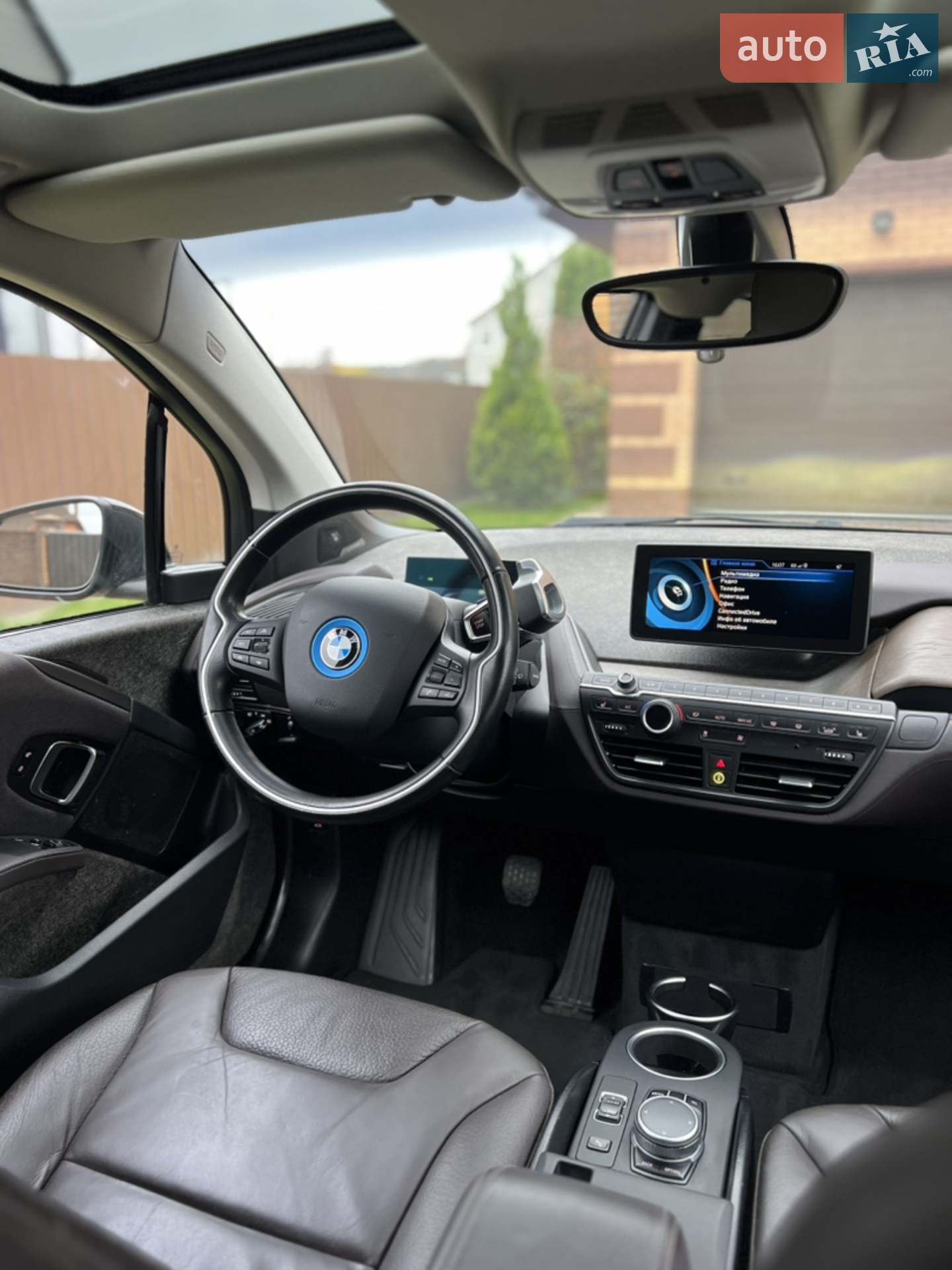 2017 BMW i3 - мініатюра 16