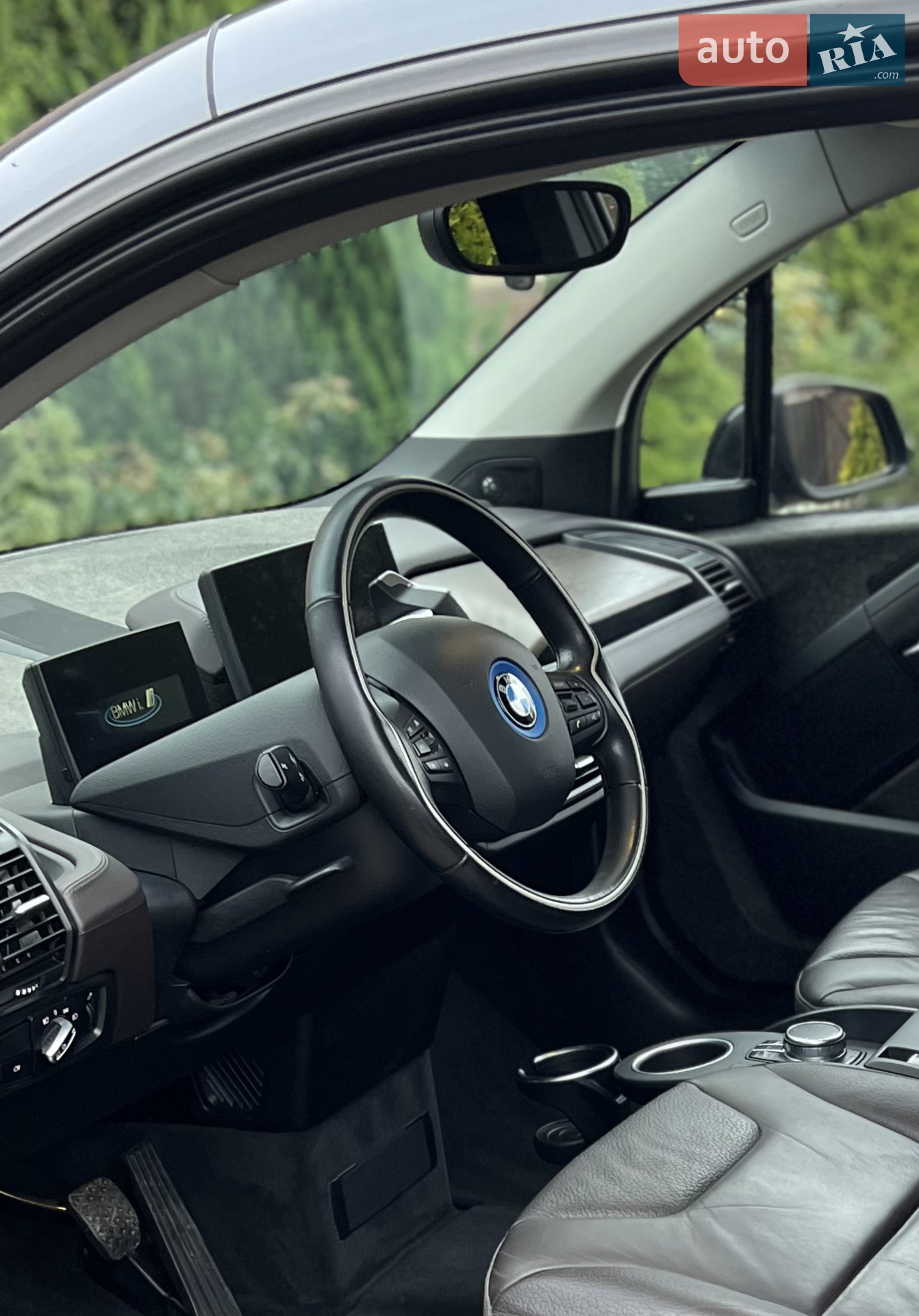 2017 BMW i3 - мініатюра 17