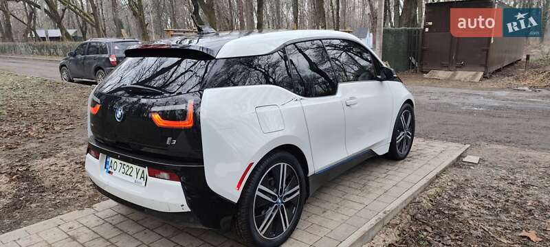 Хэтчбек BMW I3 2015 в Ужгороде