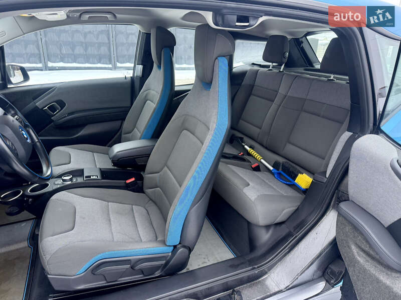 Хэтчбек BMW I3 2017 в Житомире