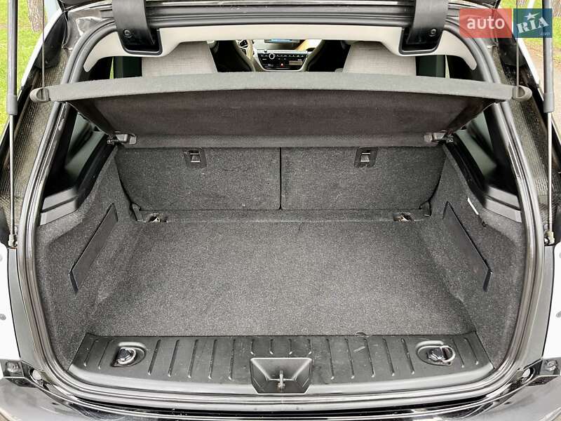 Хэтчбек BMW I3 2017 в Киеве