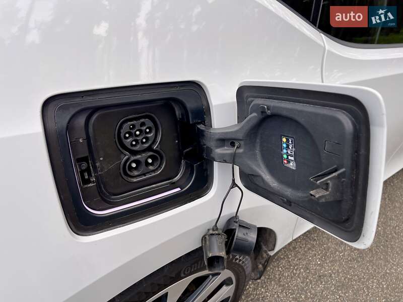 Хэтчбек BMW I3 2017 в Киеве