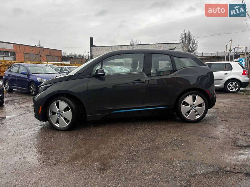 Хэтчбек BMW I3 2015 в Запорожье