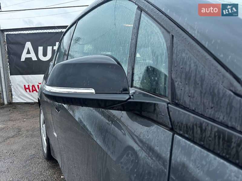 Хэтчбек BMW I3 2015 в Запорожье