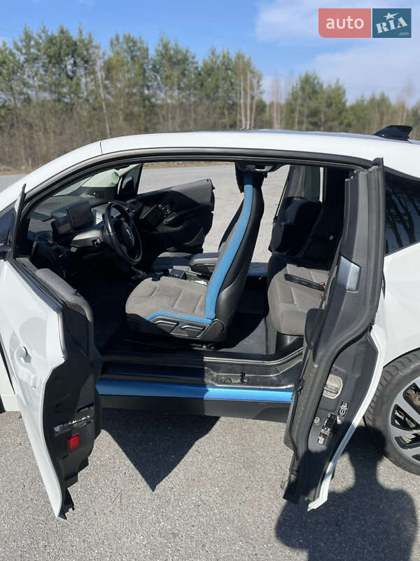 Хэтчбек BMW I3 2014 в Полонном