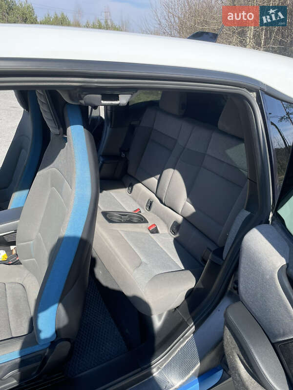 Хэтчбек BMW I3 2014 в Полонном