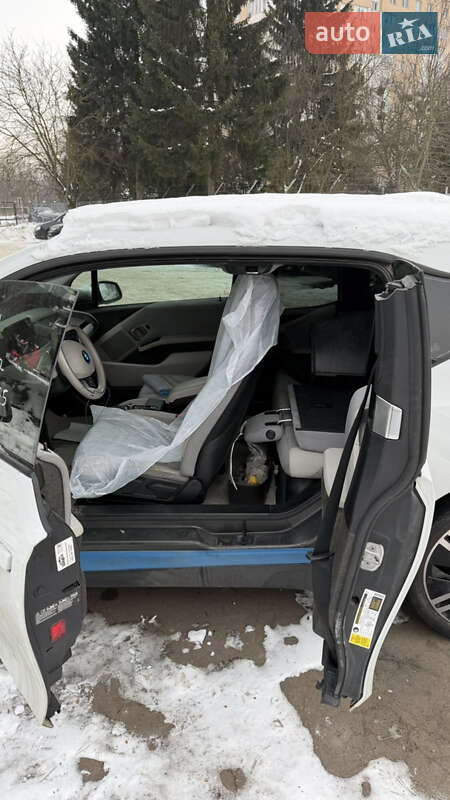 Хетчбек BMW I3 2015 в Львові фото 7 Хетчбек BMW I3 2015 в Львові