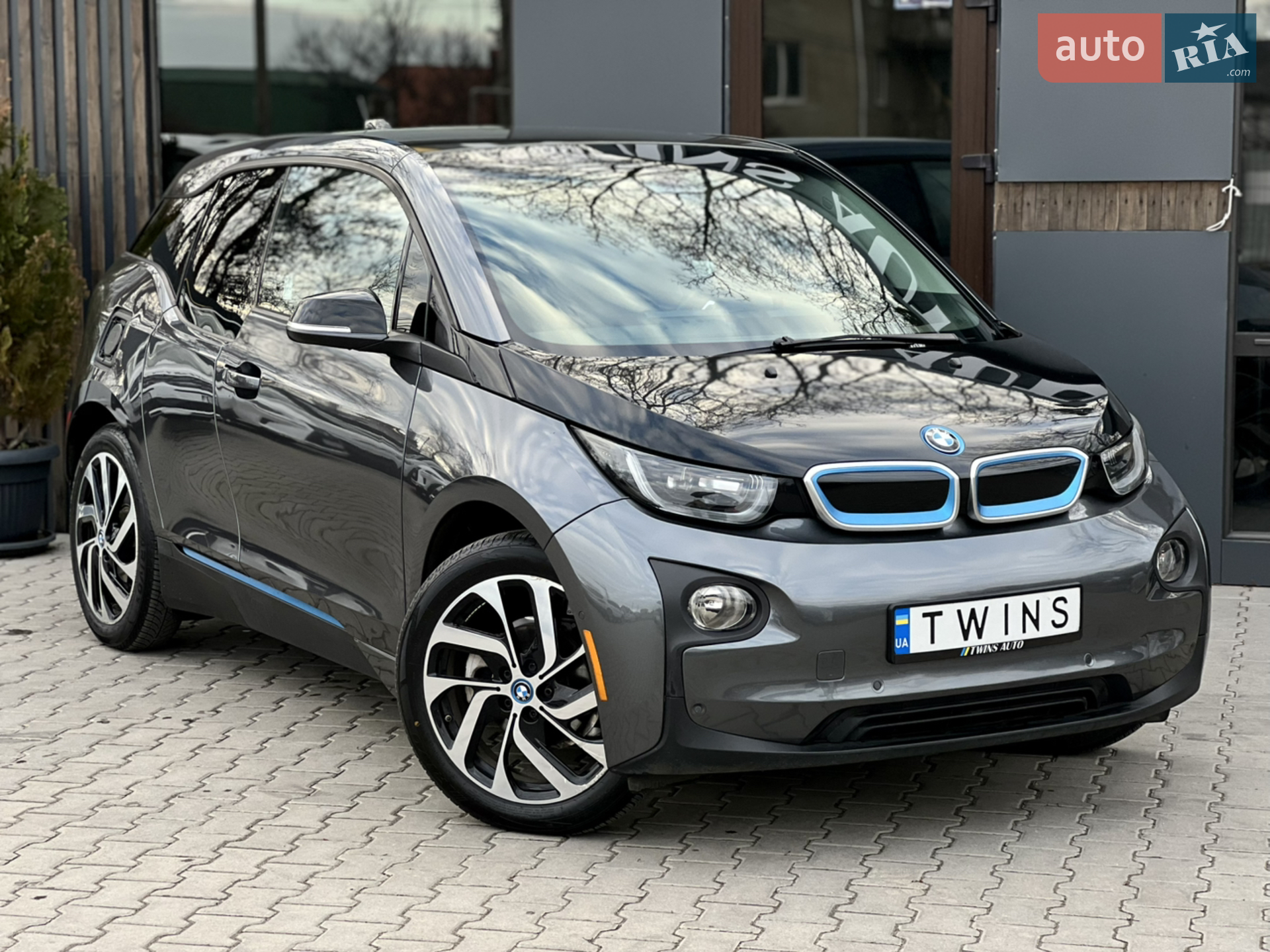 2017 BMW i3 - мініатюра 3