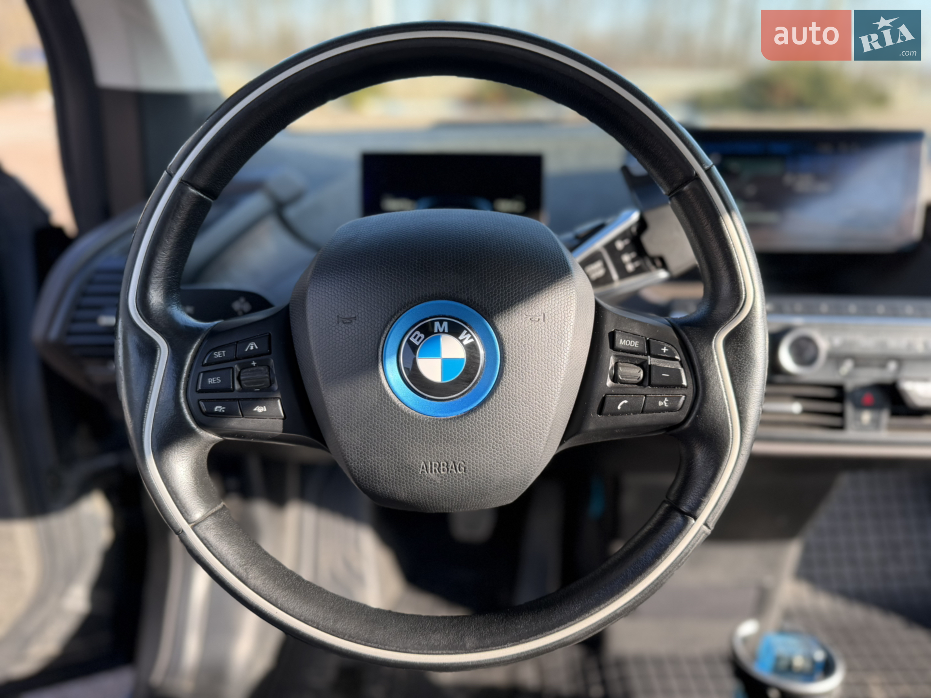 2016 BMW i3 - мініатюра 14