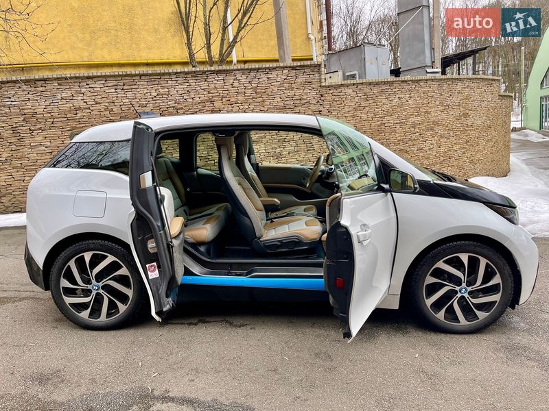 Хэтчбек BMW I3 2017 в Киеве