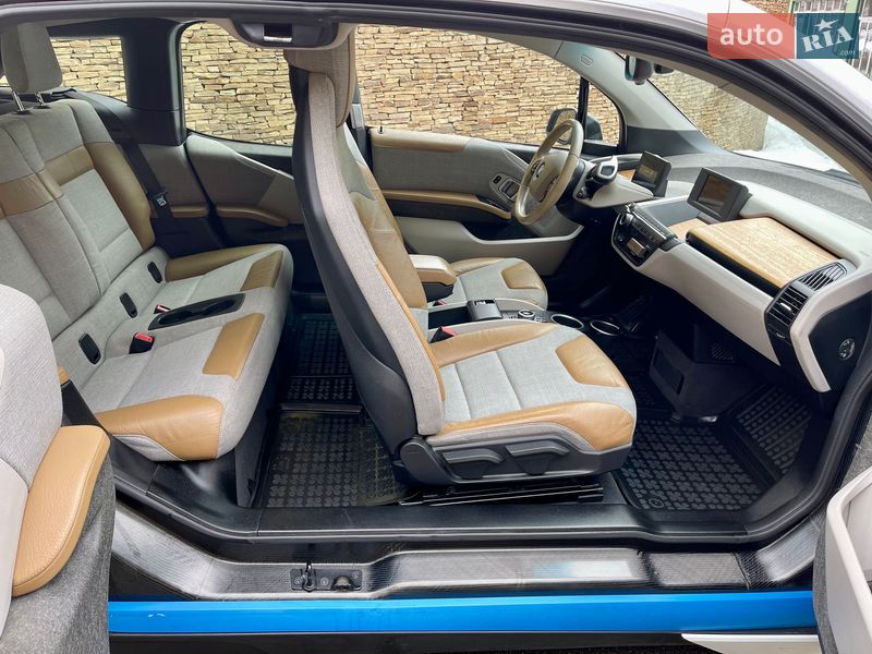 Хэтчбек BMW I3 2017 в Киеве