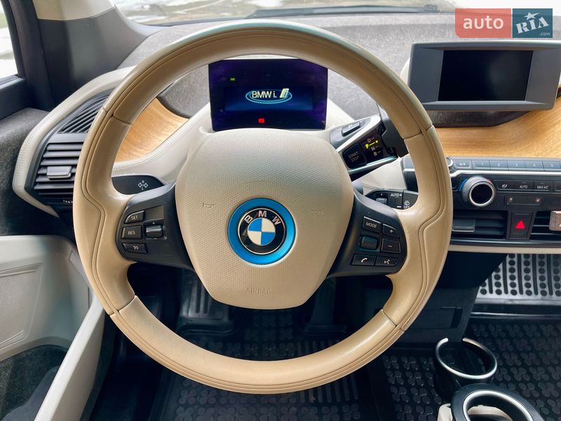Хэтчбек BMW I3 2017 в Киеве