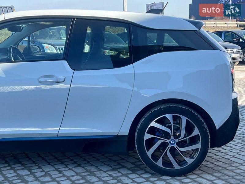 Хэтчбек BMW I3 2015 в Львове