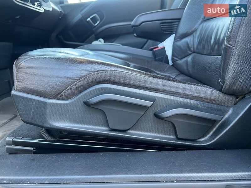 Хэтчбек BMW I3 2015 в Львове