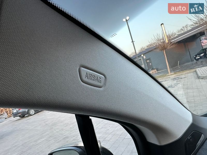 Хетчбек BMW I3 2017 в Луцьку